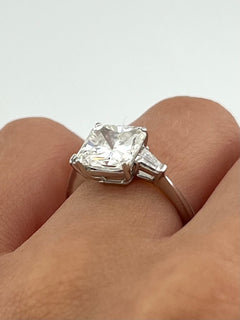 Solitaire Square Ring