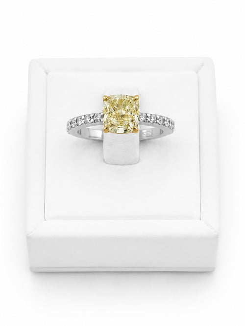 Ring With Fancy