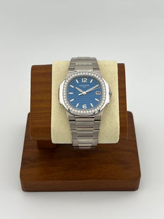 Patek Philippe Nautilus Ref. 7010/1G-013 White Gold