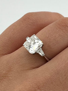 Solitaire Square Ring