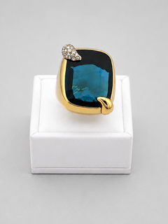 Pomellato Ring With Topaz