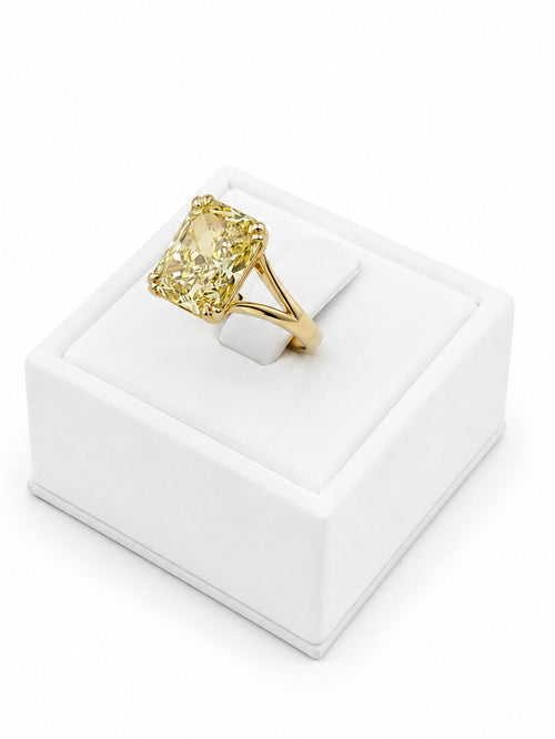 Ring With Fancy Intense Yellow