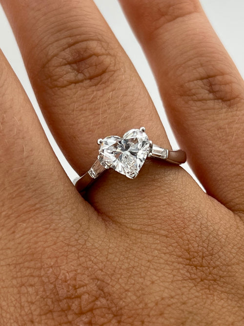 Ring Heart cut