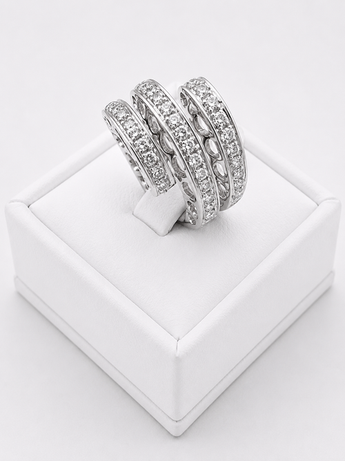 Three Circle Diamond Ring