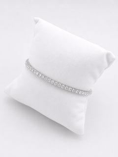 Tennis Bracelet With Out The Closer