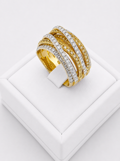Multilines Fancy And White Diamonds Ring
