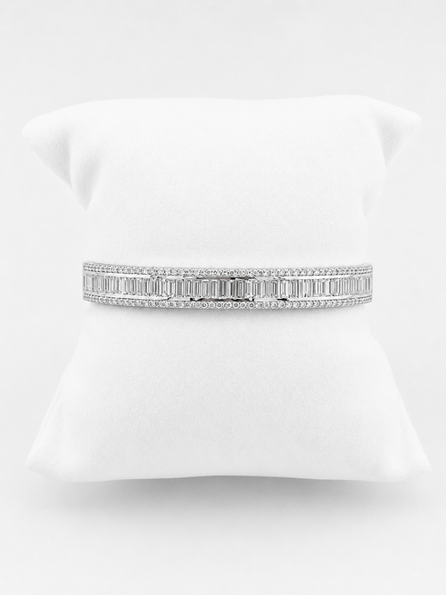Rigid Big Bracelet Whit Diamonds