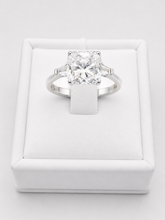 Solitaire Square Ring