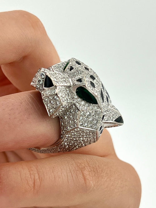 Cartier Panther Ring Pavèe