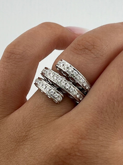 Three Circle Diamond Ring