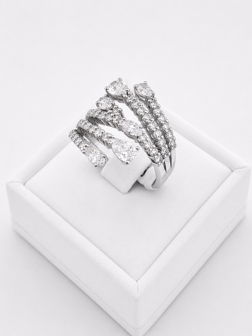 Multilines With Ending Pear Cut Ring