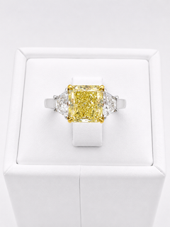Bulgari Ring Radiant Yellow Diamond