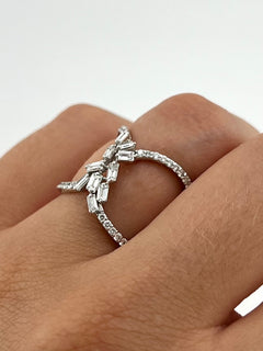 Diamonds Ring