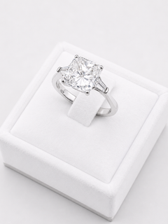 Solitaire Square Ring