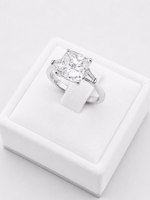 Solitaire Square Ring