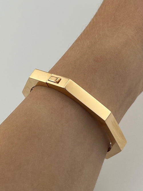 Rigid Bracelet With Yellow Gold And Diamonds