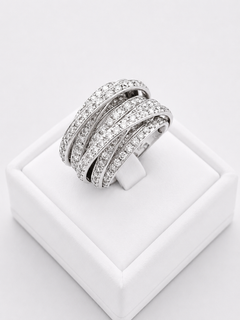 Multilines Diamonds Ring