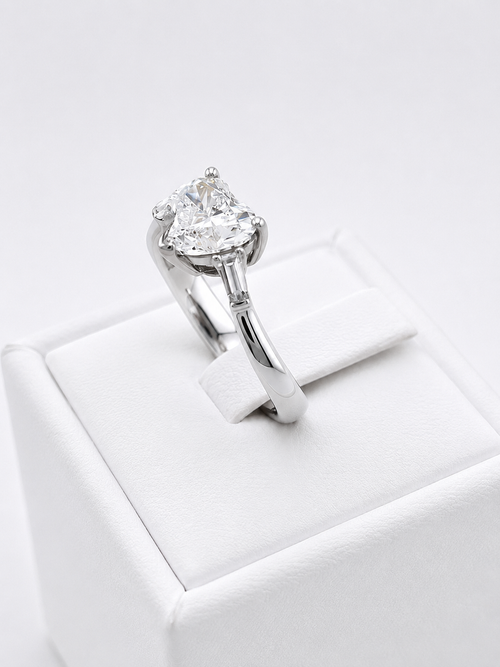 Ring Heart cut