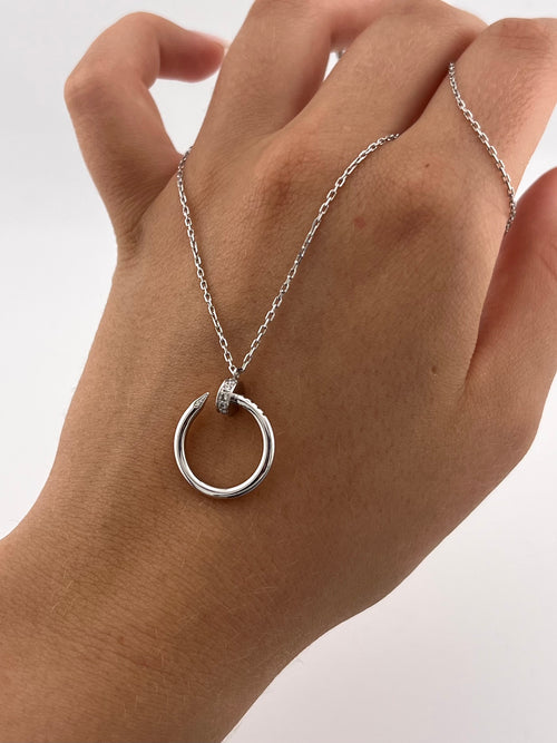 Cartier Necklace Just On Cold