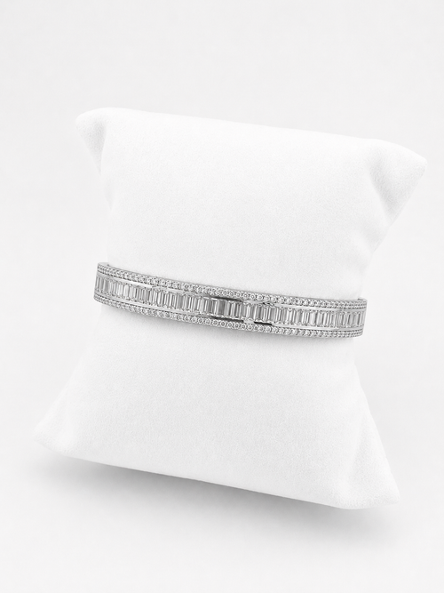 Rigid Big Bracelet Whit Diamonds