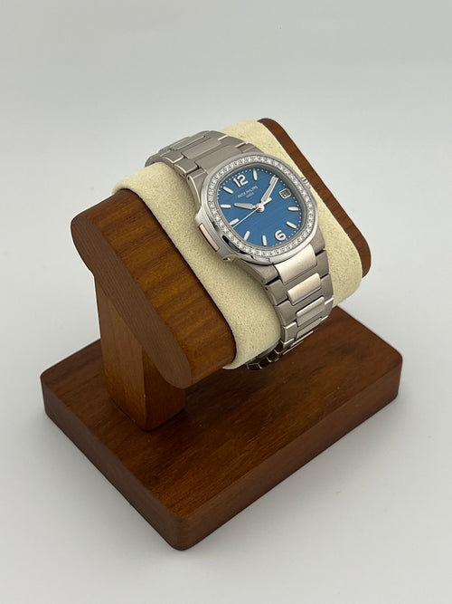 Patek Philippe Nautilus Ref. 7010/1G-013 White Gold
