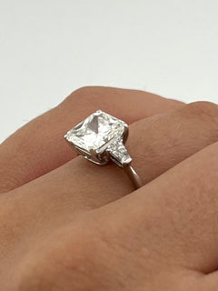 Solitaire Square Ring