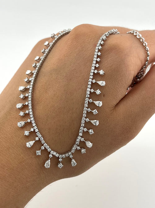 Necklace With Diamonds Pendents