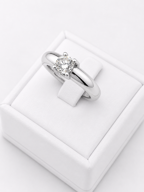 Cartier Solitarie Ring