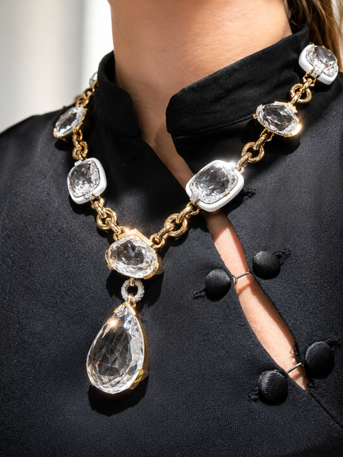 Necklace In Yellow Gold Diamonds And Cristal