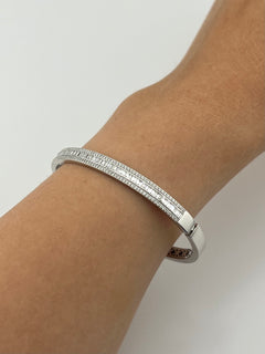 Rigid Bracelet Whit Diamonds