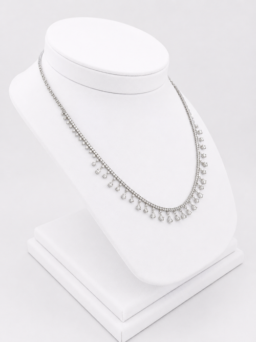 Necklace With Diamonds Pendents