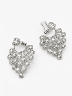 Hoops Earrings Whit Emerald Cut Diamonds
